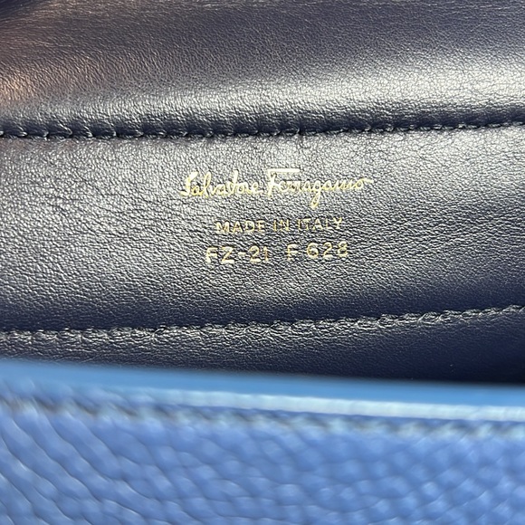 SOLD Salvatore Ferragamo Sofia Satchel Smooth Leather Small - Picture 14 of 15